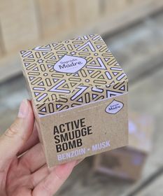 Sagrada Madre - Bombitas, Benzoin & Musk rökelsebollar 8-pack