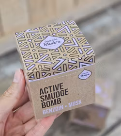 Sagrada Madre - Bombitas, Benzoin & Musk rökelsebollar 8-pack