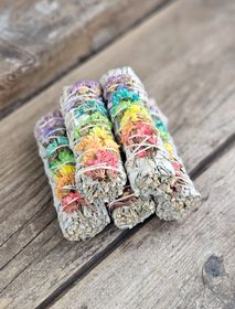 Vit Salvia med Chakra Blommor