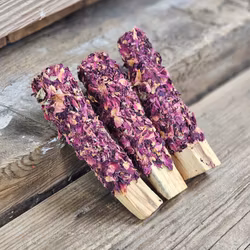 Palo Santo (Heligt trä), smudge med Rosor