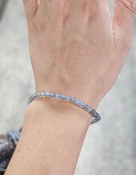 Labradorit, armband 4mm runda pärlor