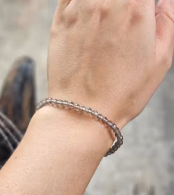 Obsidian, armband 4mm facetterade pärlor