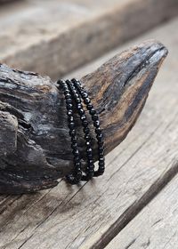 Onyx, armband 4mm facetterade pärlor