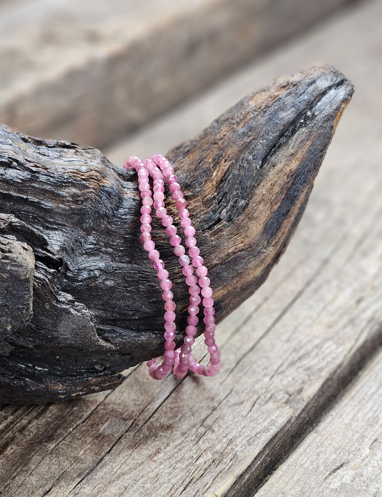 Rosa Turmalin, armband 4mm facetterade pärlor