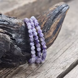 Chevron Ametist (Drömametist), armband 6mm runda pärlor