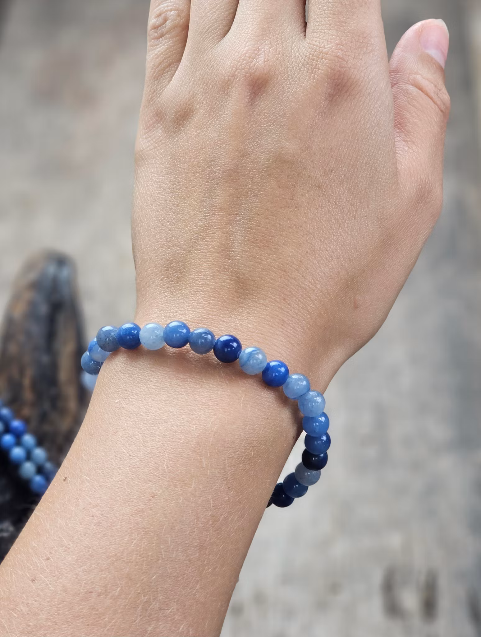 Blå Kvarts, armband 6mm runda pärlor