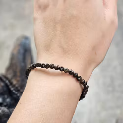 Bronzit, armband 4mm facetterade pärlor