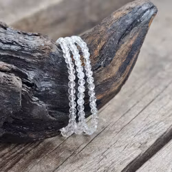 Fire & Ice Kvarts (Krackelerad Bergkristall), armband 4mm runda pärlor