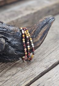Mookaitjaspis, armband 4mm runda pärlor