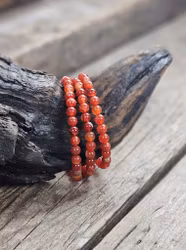 Karneol (röd/bandad), armband 6mm runda pärlor