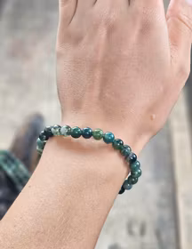 Mossagat, armband 6mm runda pärlor