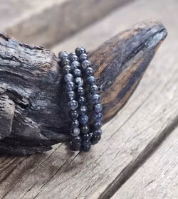 Iolit (Vattensafir), armband 6mm runda pärlor