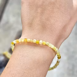 Gul Opal, armband 4mm facetterade pärlor