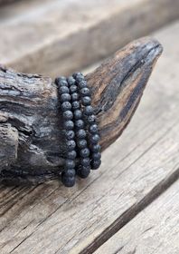 Lavasten, armband 6mm runda pärlor
