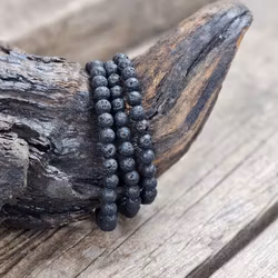 Lavasten, armband 6mm runda pärlor