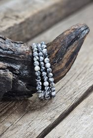 Pinolith, armband 6mm runda pärlor