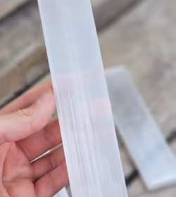 Vit Selenit, polerad laddningsplatta 15 cm