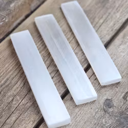 Vit Selenit, stor polerad laddningsplatta 20 cm