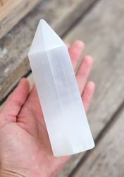 Vit Selenit, polerad spets 15 cm