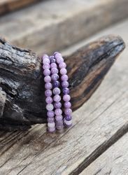 Lepidolit, armband 6mm runda pärlor