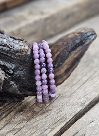 Lepidolit, armband 6mm runda pärlor