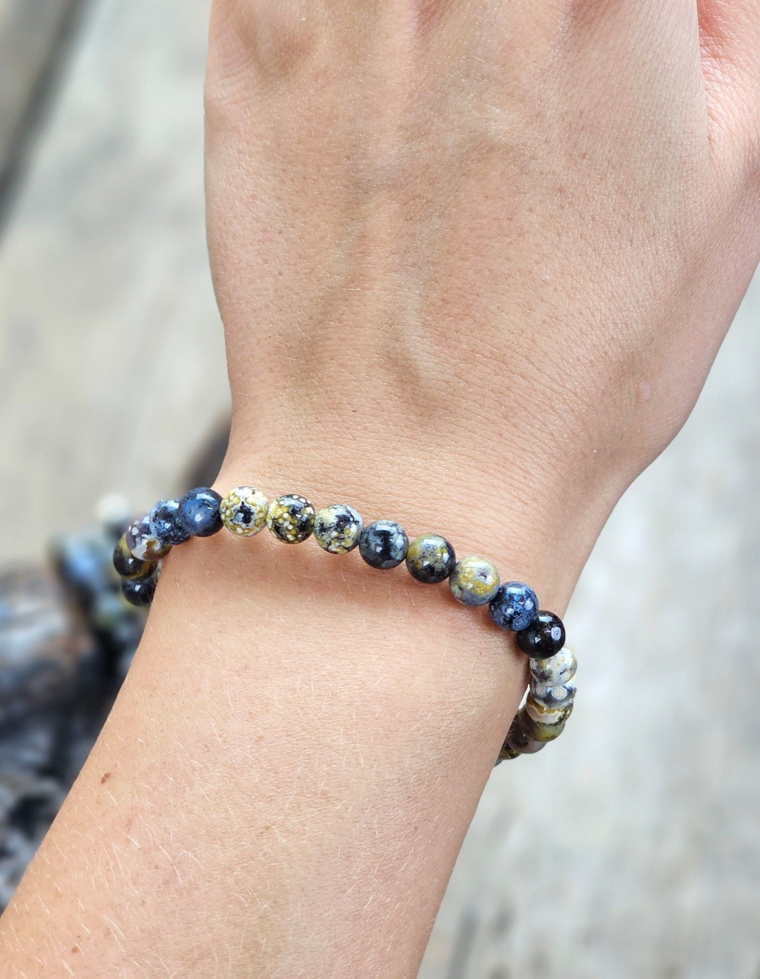 Oceanjaspis extra, armband 6mm runda pärlor