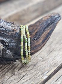 Grön Granat, armband 4mm facetterade pärlor