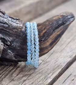 Blå Topas extra, armband 6mm runda pärlor