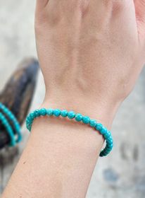 Äkta Turkos extra, armband 5-6mm runda pärlor