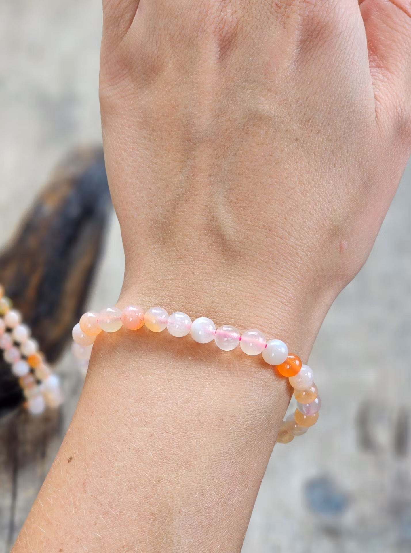Aprikosagat, armband 6mm runda pärlor