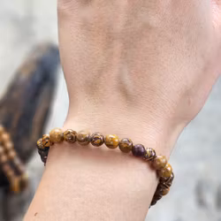 Ormskinns Jaspis, armband 6mm runda pärlor