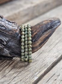 Grön Breccijaspis, armband 6mm runda pärlor