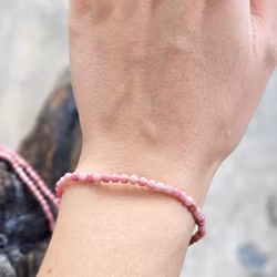 Rosa Rodonit, armband 3mm facetterade pärlor