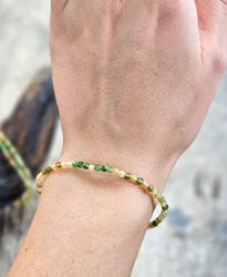 Grön & gul Turmalin, armband 3mm facetterade pärlor