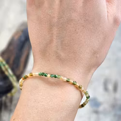 Grön & gul Turmalin, armband 3mm facetterade pärlor