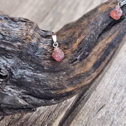 Röd Spinell, 925 silver hänge