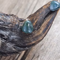 Mossagat trumlad, silverpläterat hänge