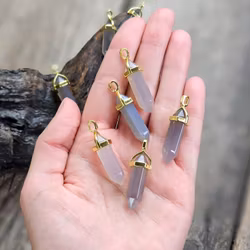 Agat polerad spets, guldpläterat hänge