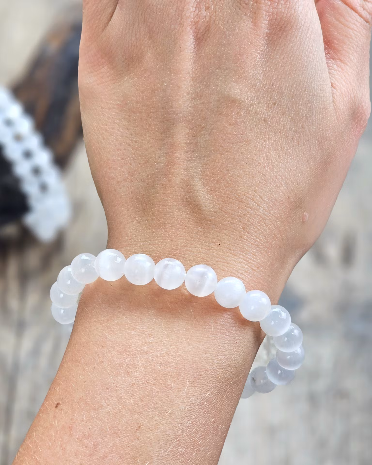 Selenit, armband 8mm runda pärlor