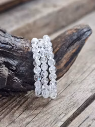 Fire & Ice Kvarts (Krackelerad Bergkristall), armband 8mm runda pärlor