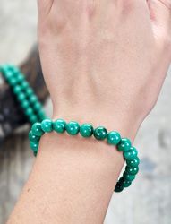 Malakit ljus, armband 8mm runda pärlor