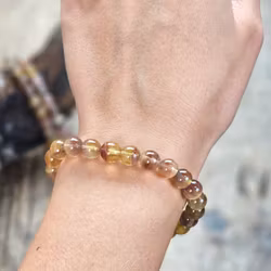 Gul Fluorit, armband 8mm runda pärlor