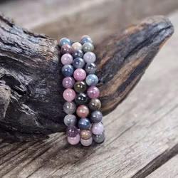 Rubin & Safir mix, armband 8mm runda pärlor