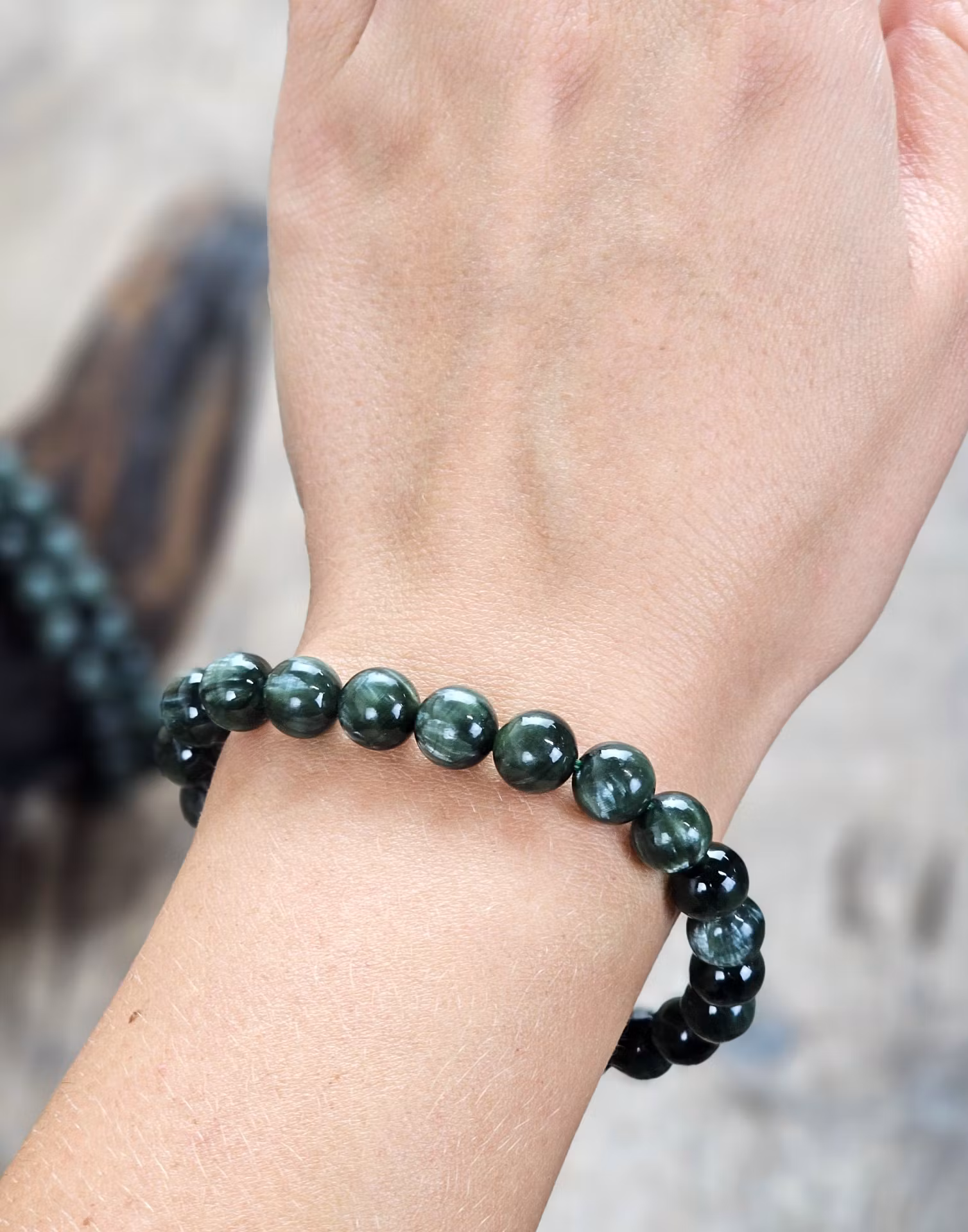 Serafinit extra, armband 8mm runda pärlor