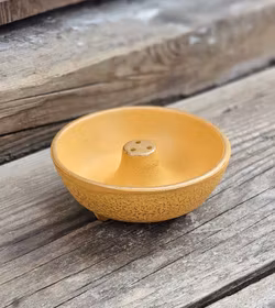 Iwachu trippel rökelsehållare, gjutjärn gul