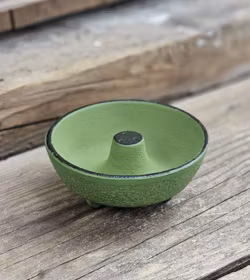 Iwachu trippel rökelsehållare, gjutjärn grön