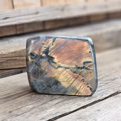 Sunset Labradorit, polerad kristall stående friform #3