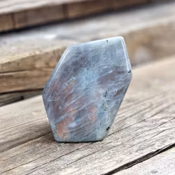 Sunset Labradorit, polerad kristall stående friform #5