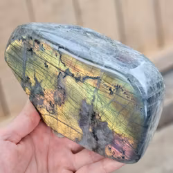 Sunset Labradorit, polerad kristall stående friform #12