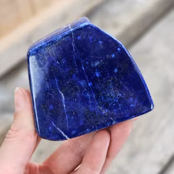 Lapis Lazuli, polerad kristall stående friform #2
